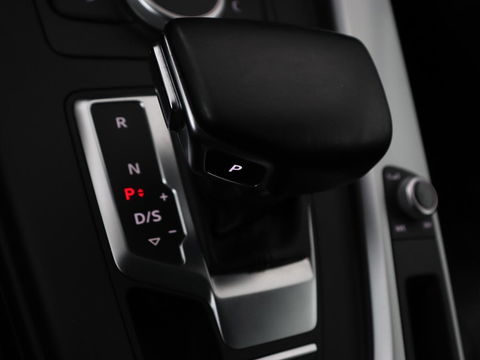 Audi A4 1.4 TFSI Pro Line | Adaptive cruise | Stoelverwarming | Camera | Trekhaak | Navigatie | Xenon | Climate control | Bluetooth | Side Assist