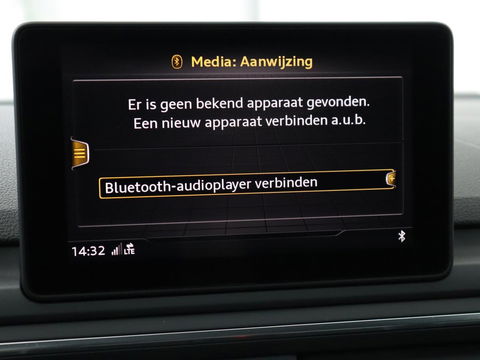 Audi A4 1.4 TFSI Pro Line | Adaptive cruise | Stoelverwarming | Camera | Trekhaak | Navigatie | Xenon | Climate control | Bluetooth | Side Assist