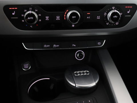Audi A4 1.4 TFSI Pro Line | Adaptive cruise | Stoelverwarming | Camera | Trekhaak | Navigatie | Xenon | Climate control | Bluetooth | Side Assist