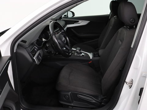 Audi A4 1.4 TFSI Pro Line | Adaptive cruise | Stoelverwarming | Camera | Trekhaak | Navigatie | Xenon | Climate control | Bluetooth | Side Assist