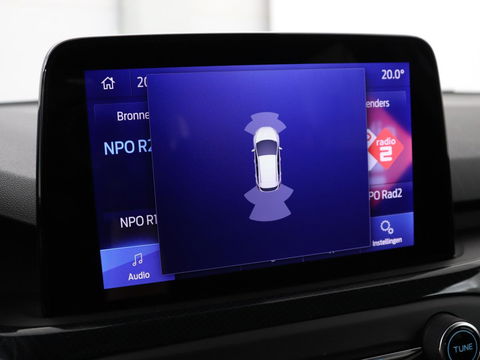 Ford Focus 1.0 EcoBoost ST Line | Trekhaak | Adaptief LED | Carplay | Climate control | Keyless | Navigatie | Parkeerhulp | Cruise control