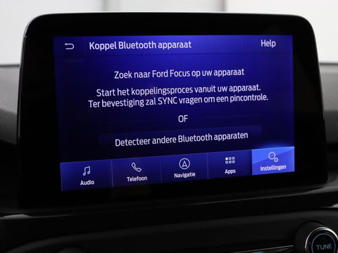 Ford Focus 1.0 EcoBoost ST Line | Trekhaak | Adaptief LED | Carplay | Climate control | Keyless | Navigatie | Parkeerhulp | Cruise control