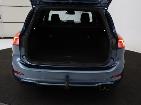 Ford Focus 1.0 EcoBoost ST Line | Trekhaak | Adaptief LED | Carplay | Climate control | Keyless | Navigatie | Parkeerhulp | Cruise control