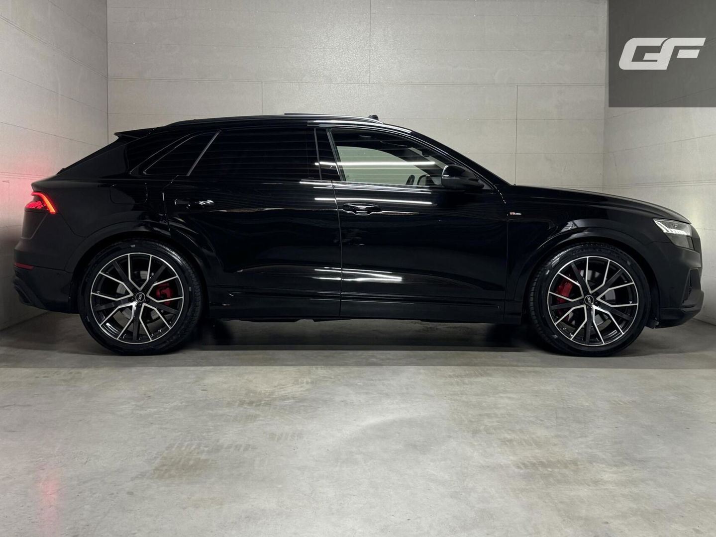 Audi Q8 60 TFSI e Quattro Competition S-Line Pano RS-Seats Sfeer Luchtver.