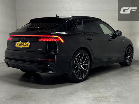 Audi Q8 60 TFSI e Quattro Competition S-Line Pano RS-Seats Sfeer Luchtver.