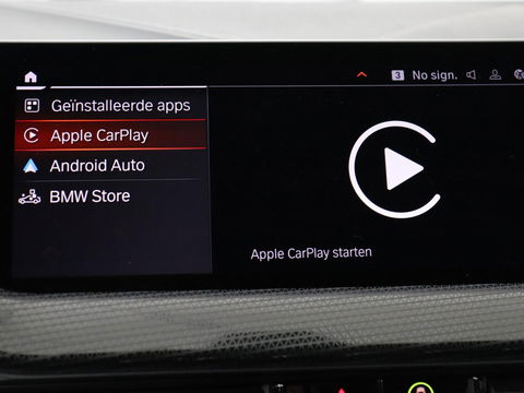 BMW 1-serie 118i M Sport | Trekhaak | Carplay | Navigatie | Sportstoelen | Half leder | Full LED | Climate control | Parkeerhulp