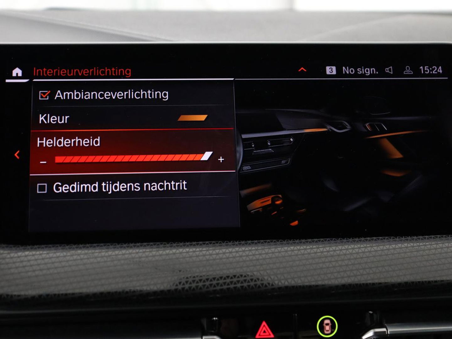 BMW 1-serie 118i M Sport | Trekhaak | Carplay | Navigatie | Sportstoelen | Half leder | Full LED | Climate control | Parkeerhulp