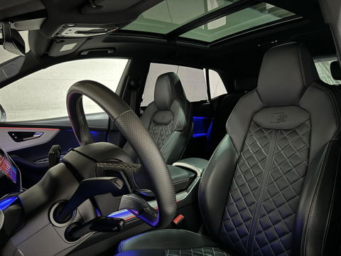 Audi Q8 60 TFSI e Quattro Competition S-Line Pano RS-Seats Sfeer Luchtver.