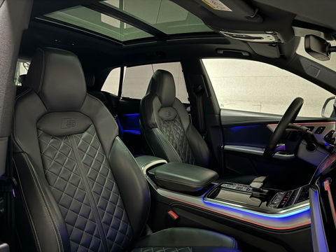 Audi Q8 60 TFSI e Quattro Competition S-Line Pano RS-Seats Sfeer Luchtver.