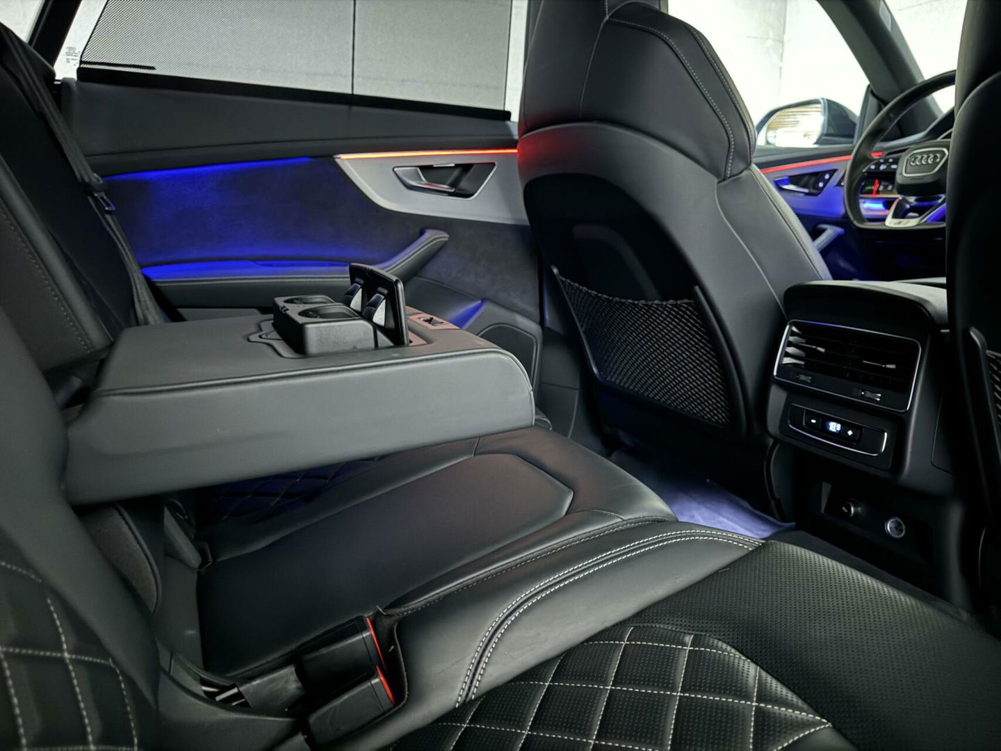 Audi Q8 60 TFSI e Quattro Competition S-Line Pano RS-Seats Sfeer Luchtver.