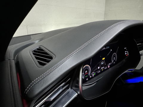 Audi Q8 60 TFSI e Quattro Competition S-Line Pano RS-Seats Sfeer Luchtver.