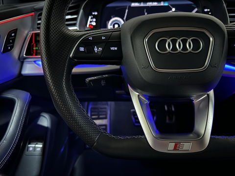 Audi Q8 60 TFSI e Quattro Competition S-Line Pano RS-Seats Sfeer Luchtver.