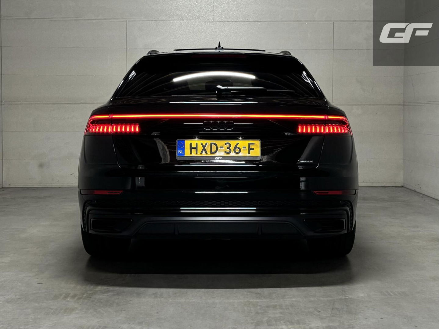 Audi Q8 60 TFSI e Quattro Competition S-Line Pano RS-Seats Sfeer Luchtver.