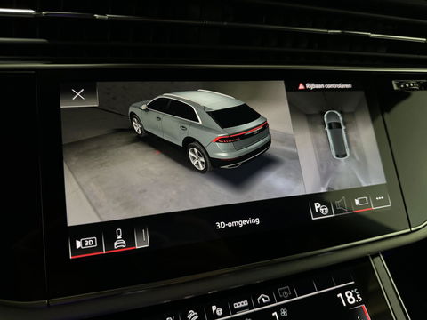 Audi Q8 60 TFSI e Quattro Competition S-Line Pano RS-Seats Sfeer Luchtver.