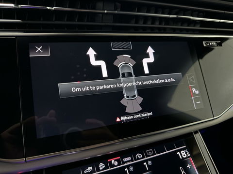 Audi Q8 60 TFSI e Quattro Competition S-Line Pano RS-Seats Sfeer Luchtver.