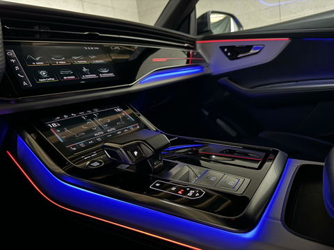 Audi Q8 60 TFSI e Quattro Competition S-Line Pano RS-Seats Sfeer Luchtver.