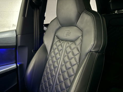 Audi Q8 60 TFSI e Quattro Competition S-Line Pano RS-Seats Sfeer Luchtver.