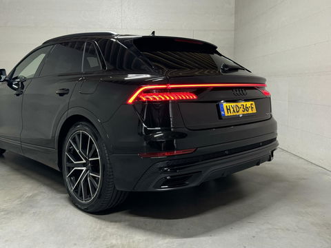 Audi Q8 60 TFSI e Quattro Competition S-Line Pano RS-Seats Sfeer Luchtver.