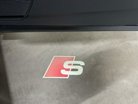Audi Q8 60 TFSI e Quattro Competition S-Line Pano RS-Seats Sfeer Luchtver.