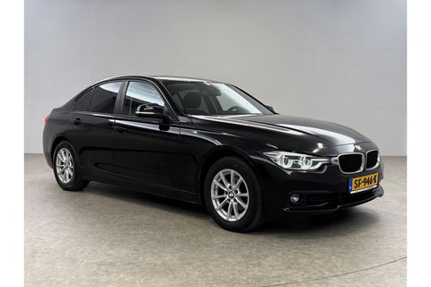 BMW 3 Serie 318i Executive LED Clima Cruise Navigatie PDC 16''LMV