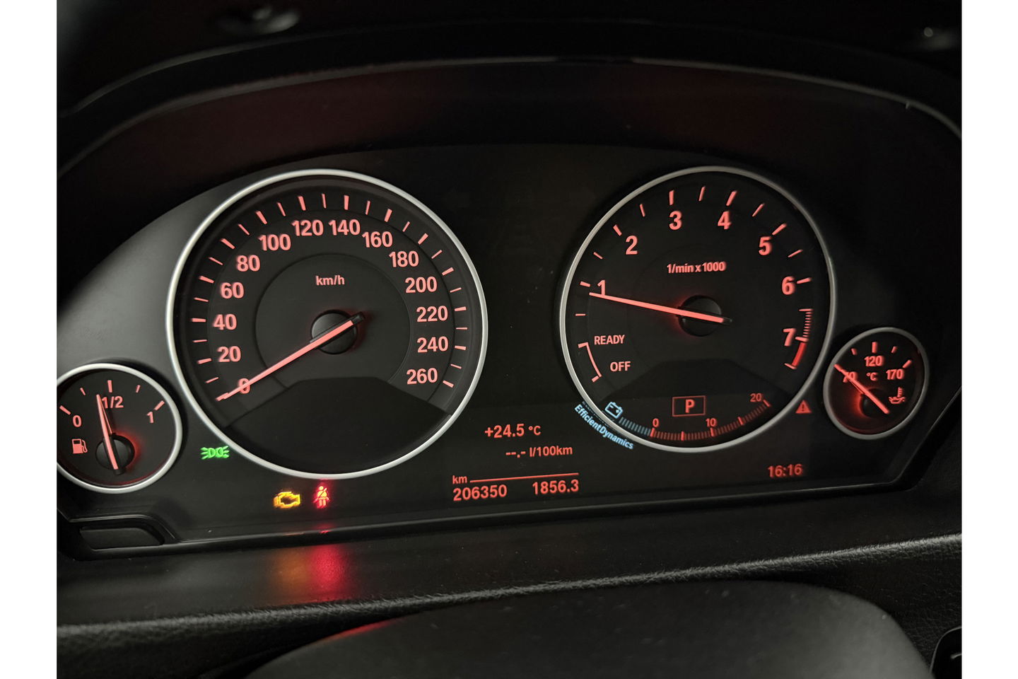 BMW 3 Serie 318i Executive LED Clima Cruise Navigatie PDC 16''LMV