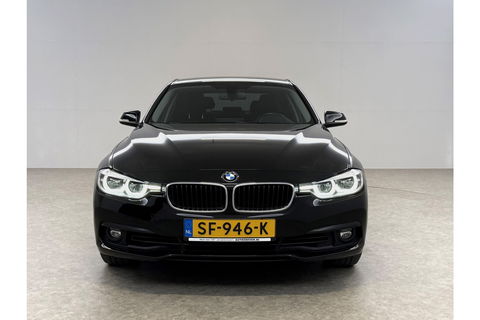 BMW 3 Serie 318i Executive LED Clima Cruise Navigatie PDC 16''LMV