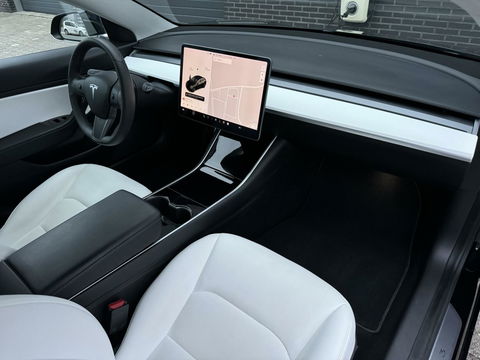 Tesla Model 3 Performance AWD 75 kWh Pano Leer Autopilot FSD NAP