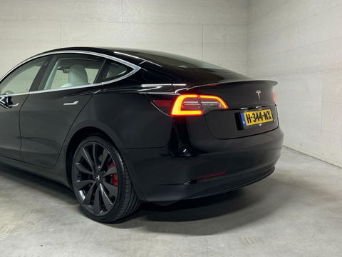 Tesla Model 3 Performance AWD 75 kWh Pano Leer Autopilot FSD NAP