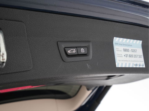 BMW 2 Serie Gran Tourer 218D High Executive Luxury-Line 7-Pers Aut. *PANO | NAVI-FULLMAP | LUXURY-LEATHER | FULL-LED | ECC | KEYLESS | HEATED-COMFORTSEATS | SHIFT-PADDLES | AMBIENT-LIGHT | CAMERA | HEAD UP | PDC | TOWBAR | 17"ALU*