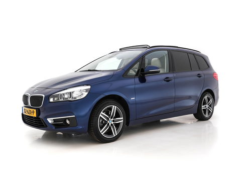 BMW 2 Serie Gran Tourer 218D High Executive Luxury-Line 7-Pers Aut. *PANO | NAVI-FULLMAP | LUXURY-LEATHER | FULL-LED | ECC | KEYLESS | HEATED-COMFORTSEATS | SHIFT-PADDLES | AMBIENT-LIGHT | CAMERA | HEAD UP | PDC | TOWBAR | 17"ALU*