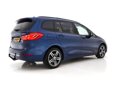BMW 2 Serie Gran Tourer 218D High Executive Luxury-Line 7-Pers Aut. *PANO | NAVI-FULLMAP | LUXURY-LEATHER | FULL-LED | ECC | KEYLESS | HEATED-COMFORTSEATS | SHIFT-PADDLES | AMBIENT-LIGHT | CAMERA | HEAD UP | PDC | TOWBAR | 17"ALU*