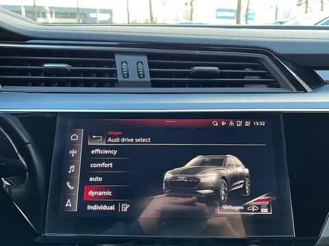 Audi e-tron 50 Quattro Business (incl btw) 71 kWh|Camera|Virtual Cockpit|Luchtvering|Keyless|Navi|21 inch|313PK