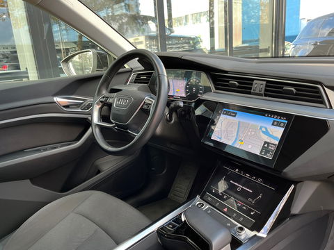 Audi e-tron 50 Quattro Business (incl btw) 71 kWh|Camera|Virtual Cockpit|Luchtvering|Keyless|Navi|21 inch|313PK