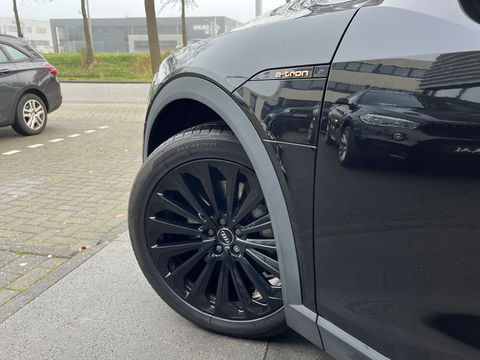Audi e-tron 50 Quattro Business (incl btw) 71 kWh|Camera|Virtual Cockpit|Luchtvering|Keyless|Navi|21 inch|313PK