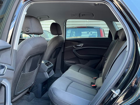 Audi e-tron 50 Quattro Business (incl btw) 71 kWh|Camera|Virtual Cockpit|Luchtvering|Keyless|Navi|21 inch|313PK