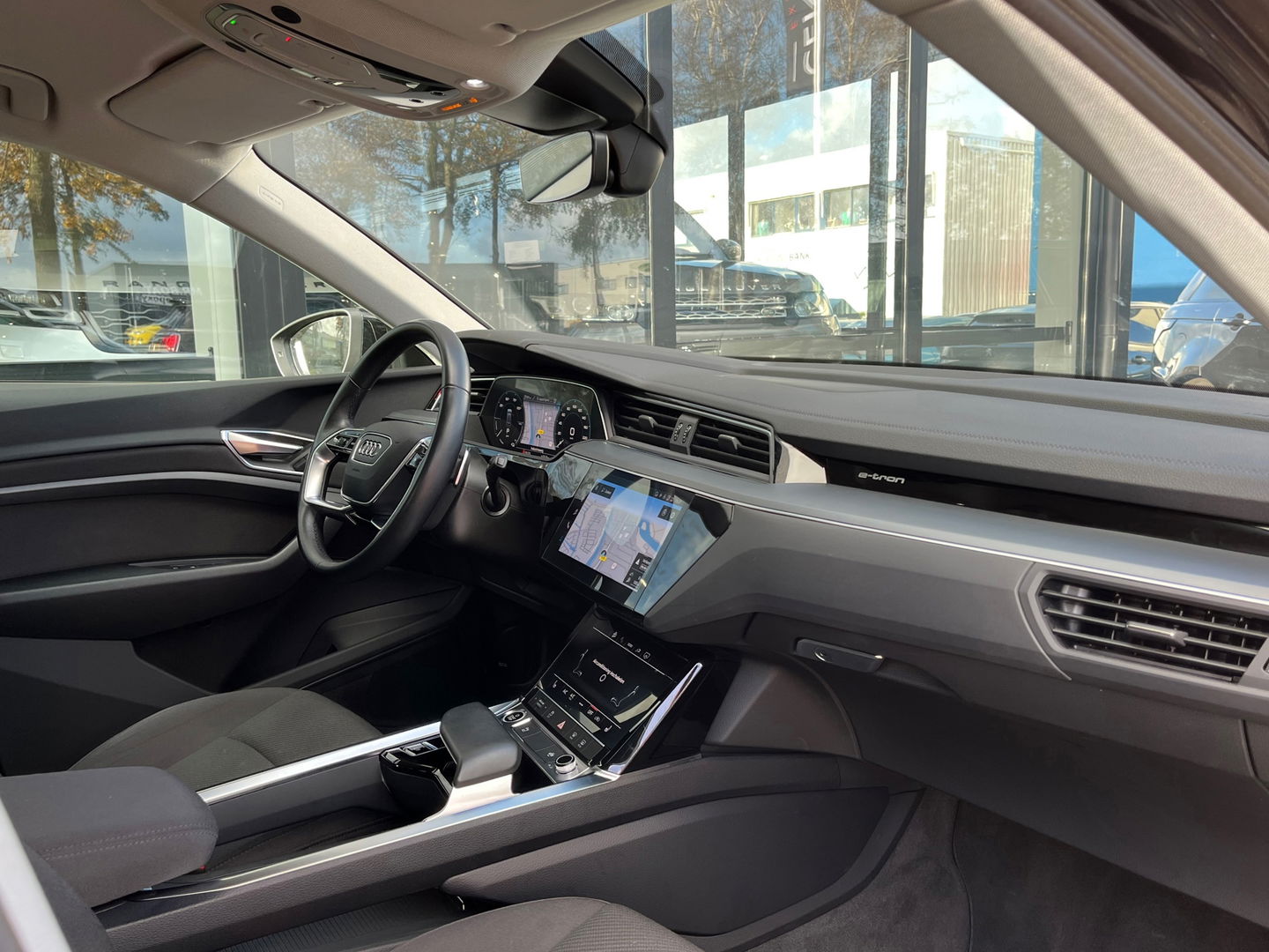 Audi e-tron 50 Quattro Business (incl btw) 71 kWh|Camera|Virtual Cockpit|Luchtvering|Keyless|Navi|21 inch|313PK