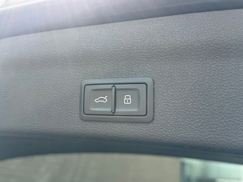 Audi A6 Avant 55 TFSIe Quattro Comp S-Line 367PK|Pano|Camera|Matrix/Led|Carplay|ACC