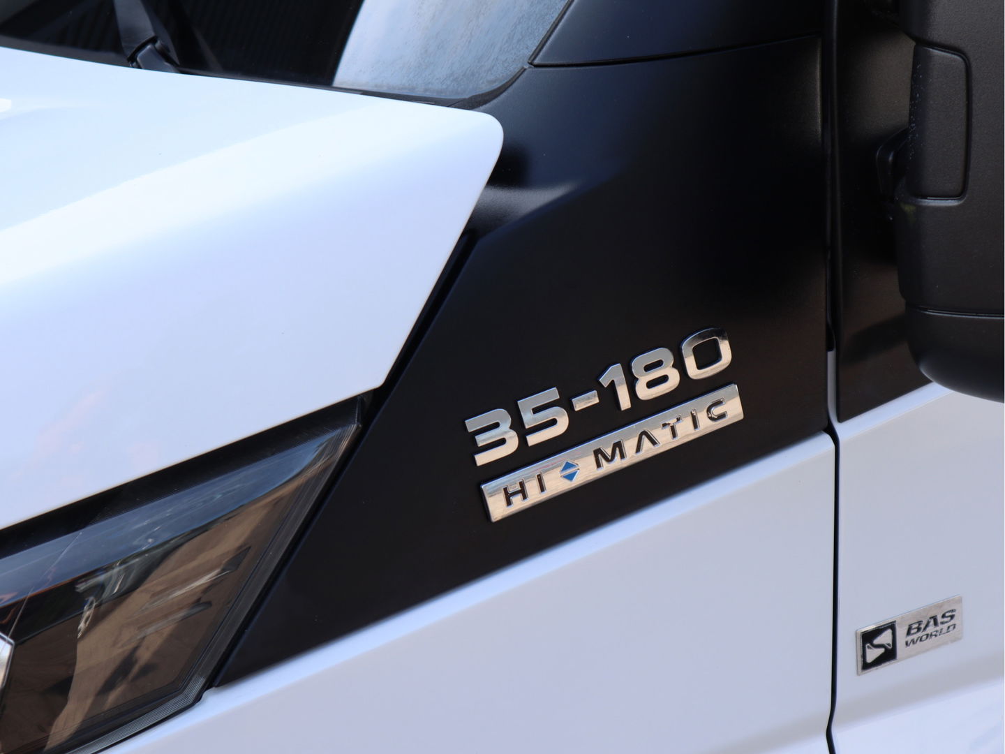 Iveco Daily 35S18 3.0 Euro 6 Hi-Matic Automaat - L3H2 - Trekhaak - Airco