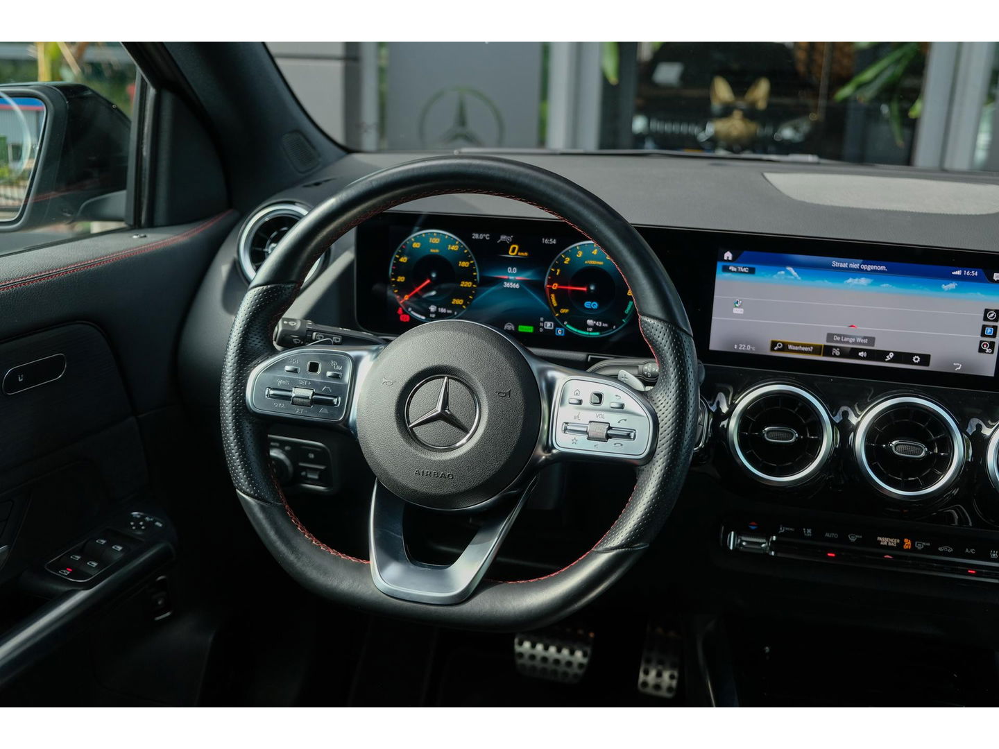 Mercedes-Benz GLA GLA250e AMG 218pk Hybrid Widescreen Distronic 360 camera Carplay Multibeam led