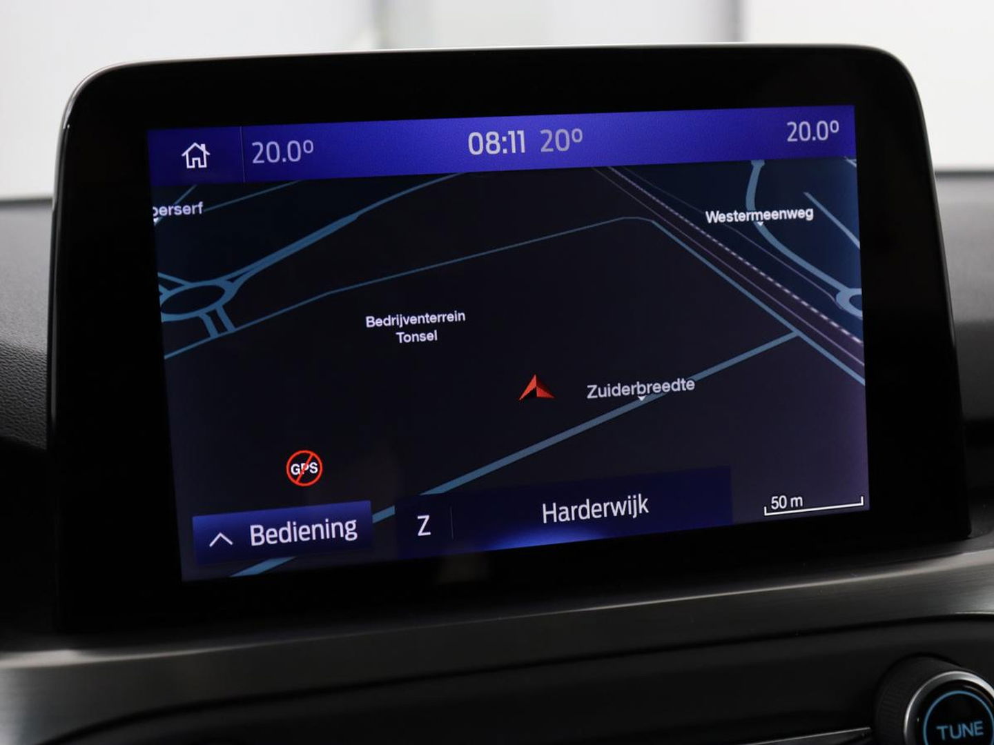Ford Focus 1.0 EcoBoost Titanium | Adaptive cruise | Carplay | Navigatie | Keyless | Full LED | Climate control | Getint glas | Parkeerhulp
