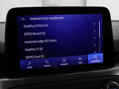 Ford Focus 1.0 EcoBoost Titanium | Adaptive cruise | Carplay | Navigatie | Keyless | Full LED | Climate control | Getint glas | Parkeerhulp