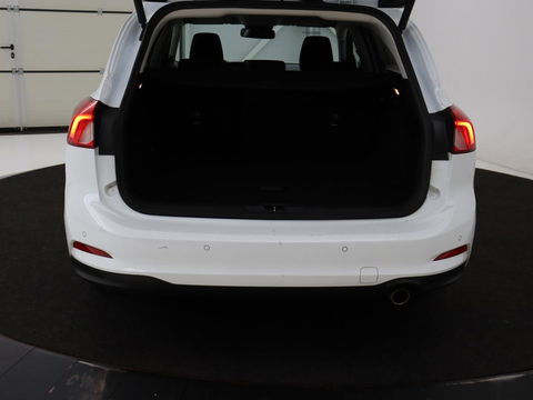 Ford Focus 1.0 EcoBoost Titanium | Adaptive cruise | Carplay | Navigatie | Keyless | Full LED | Climate control | Getint glas | Parkeerhulp