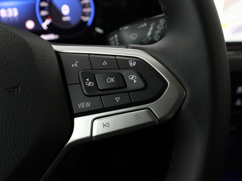 Volkswagen Golf 1.4 eHybrid Style | Stoel & stuurverwarming | Carplay | Trekhaak | Sfeerverlichting | Massage | Memory | Parkeerhulp | Navigatie | Full LED | Adaptive cruise