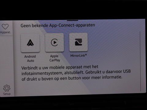 Volkswagen Golf 1.4 eHybrid Style | Stoel & stuurverwarming | Carplay | Trekhaak | Sfeerverlichting | Massage | Memory | Parkeerhulp | Navigatie | Full LED | Adaptive cruise