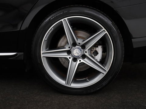 Mercedes-Benz C-Klasse 350e Avantgarde | Panoramadak | Adaptive cruise | 360 Camera | Leder | Burmester | Stoelverwarming | Full LED | Luchtvering | Navigatie | Climate control | Bluetooth