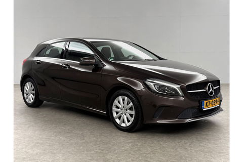 Mercedes-Benz A-Klasse Ambition Airco Cruise LED Navigatie PDC 16"LMV