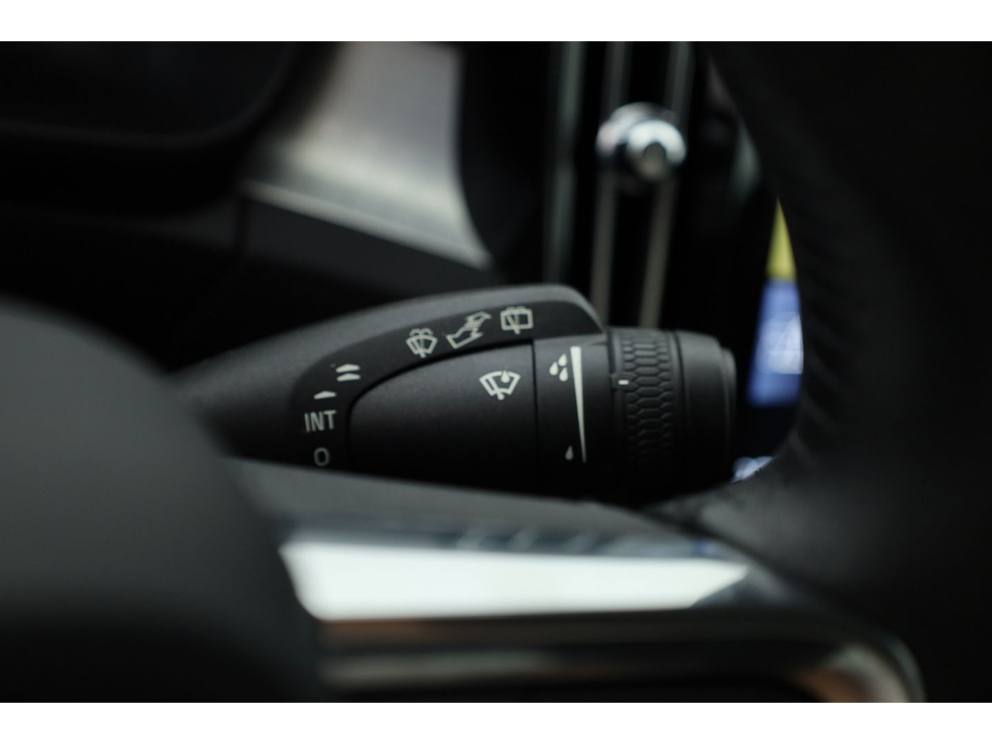 Volvo XC40 1.5 T5 Recharge R-Design | Elek. stoel met mem. | ACC | Blis | Trekhaak | Apple Carplay |