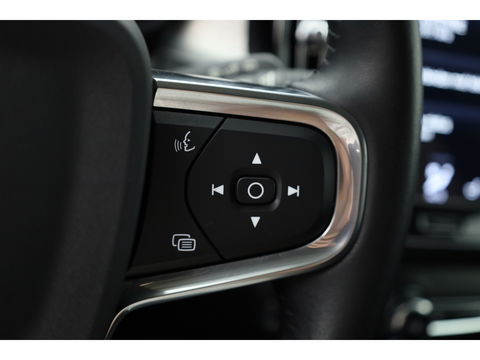 Volvo XC40 1.5 T5 Recharge R-Design | Elek. stoel met mem. | ACC | Blis | Trekhaak | Apple Carplay |