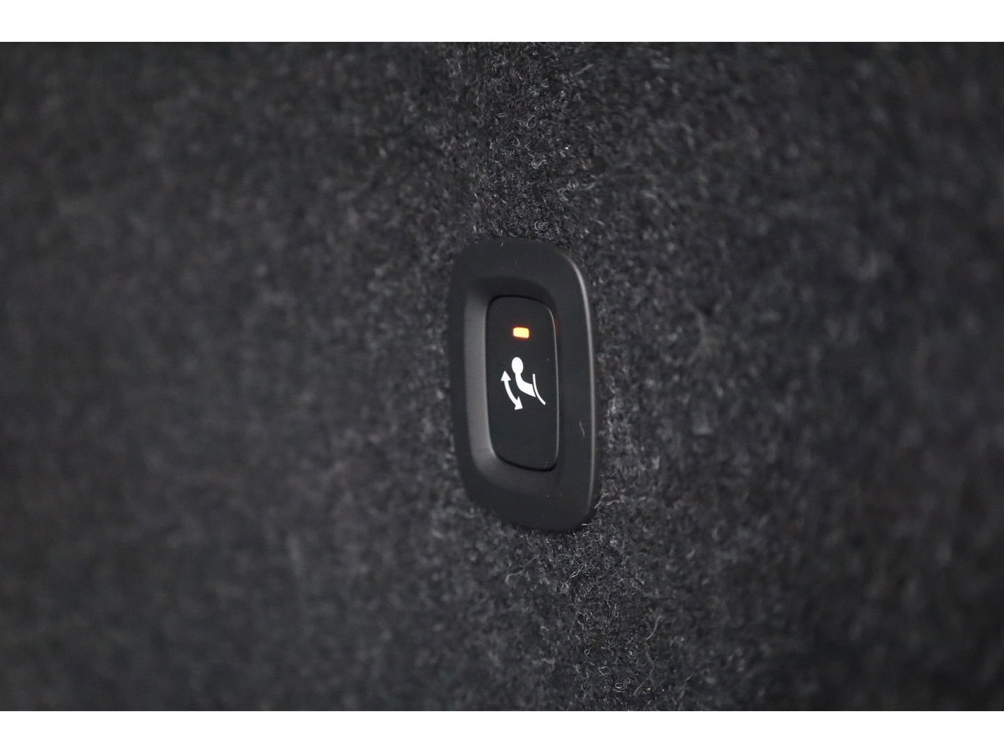 Volvo XC40 1.5 T5 Recharge R-Design | Elek. stoel met mem. | ACC | Blis | Trekhaak | Apple Carplay |