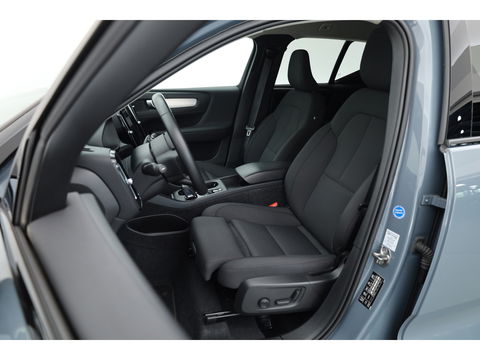 Volvo XC40 1.5 T5 Recharge R-Design | Elek. stoel met mem. | ACC | Blis | Trekhaak | Apple Carplay |